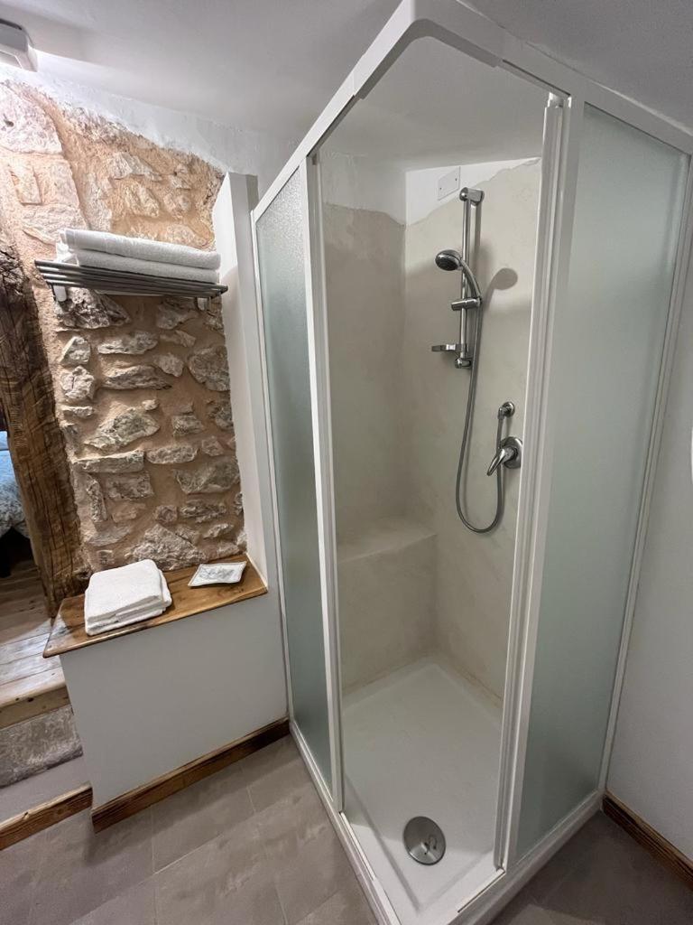Bed and Breakfast Domus Vela à Fornelli Extérieur photo