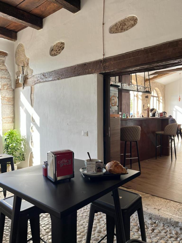 Bed and Breakfast Domus Vela à Fornelli Extérieur photo